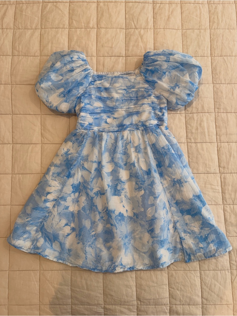 abercrombie kids - Size 7/8 - Blue and White Puff-Sleeve Floral Dress